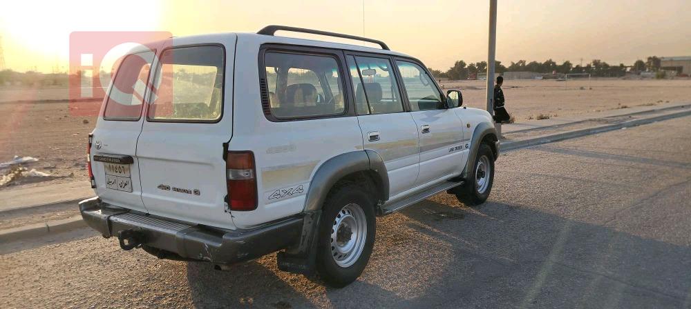 تويوتا لاندكروزر